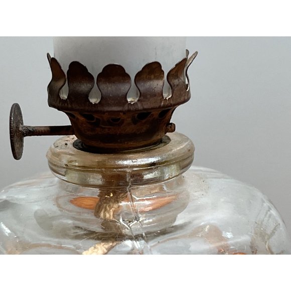 Antique Miniature Clear Bulls-Eye Glass Hurricane Oil Lamp With Frosted Globe, 1 - Picture 6 of 10